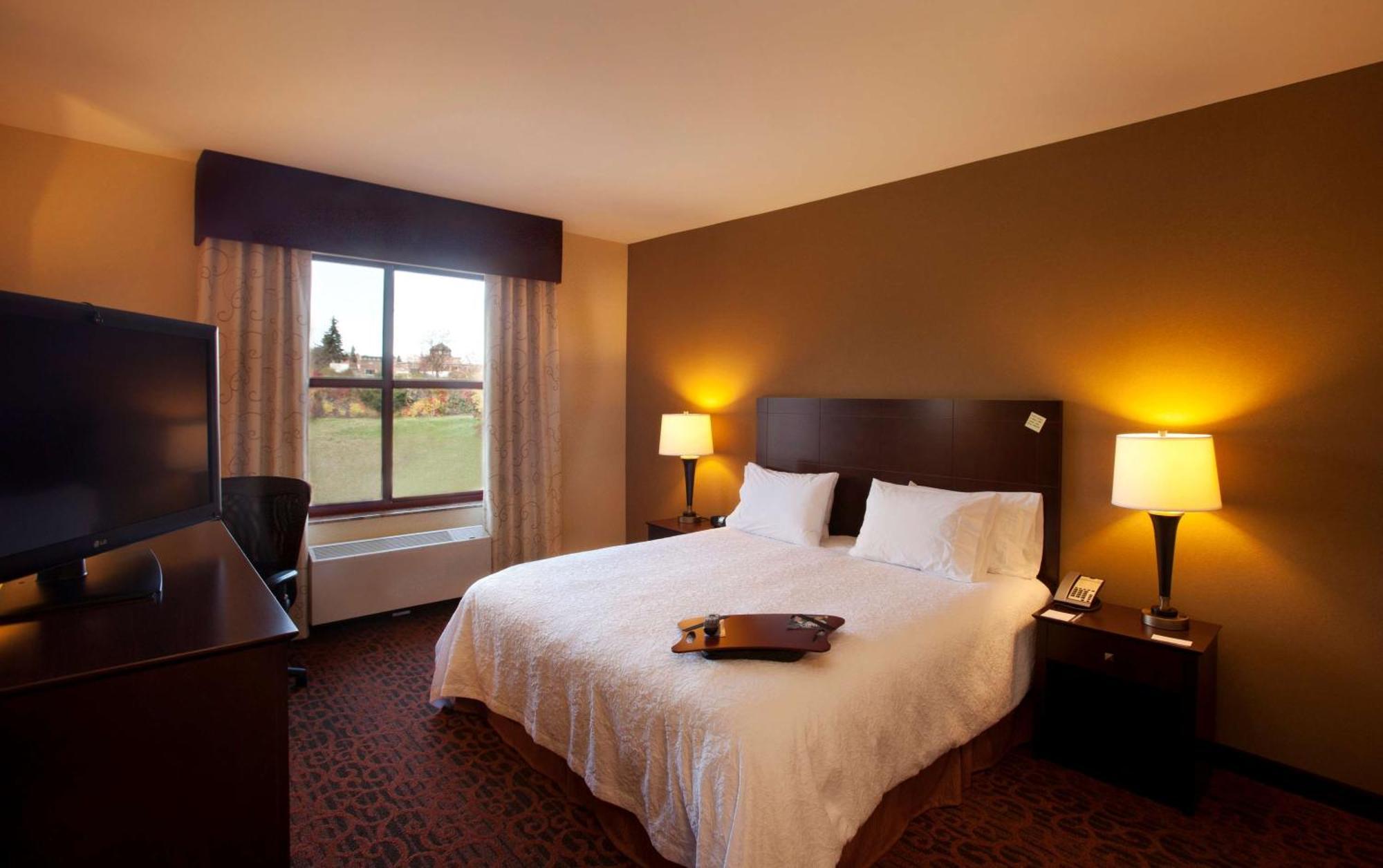 Hampton Inn Marquette-Waterfront Eksteriør billede