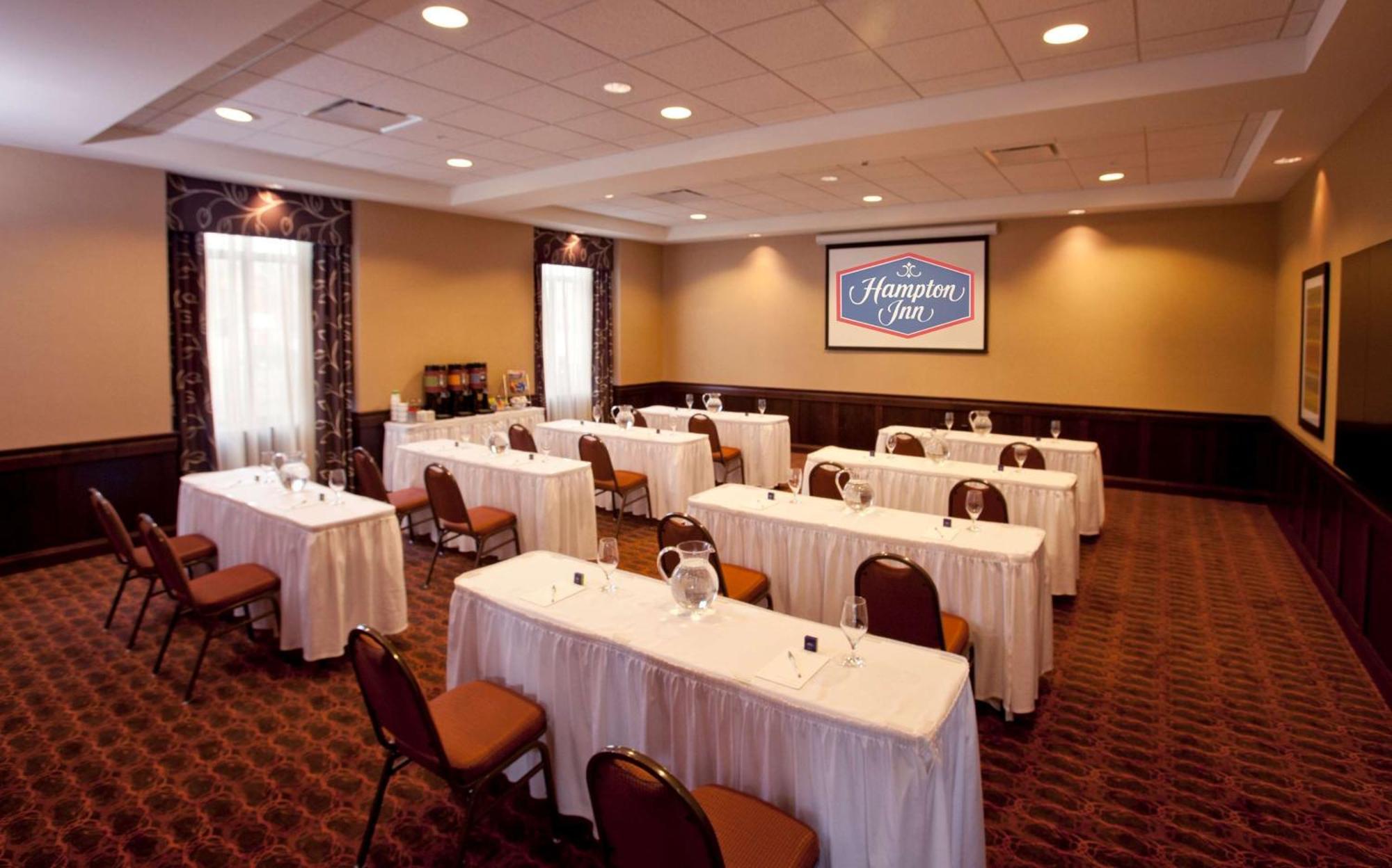 Hampton Inn Marquette-Waterfront Eksteriør billede