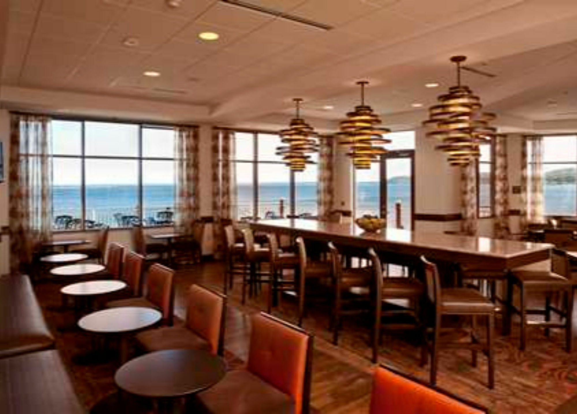 Hampton Inn Marquette-Waterfront Eksteriør billede