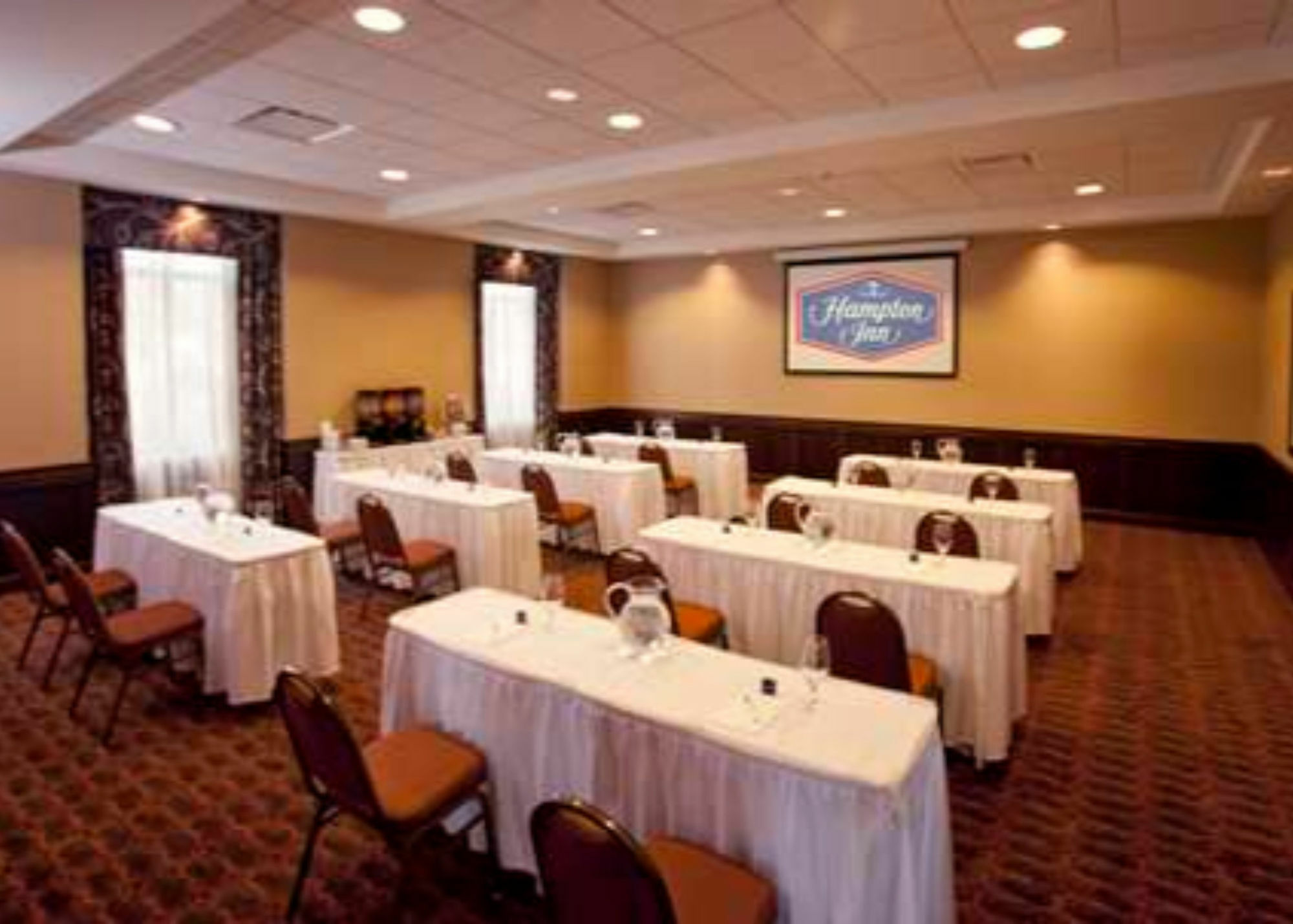 Hampton Inn Marquette-Waterfront Eksteriør billede